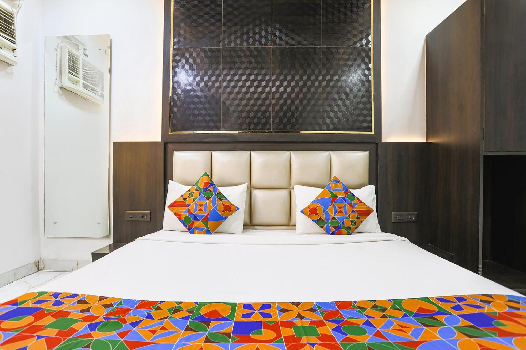Fabhotel Grand Sparrow Tājganj Exterior photo