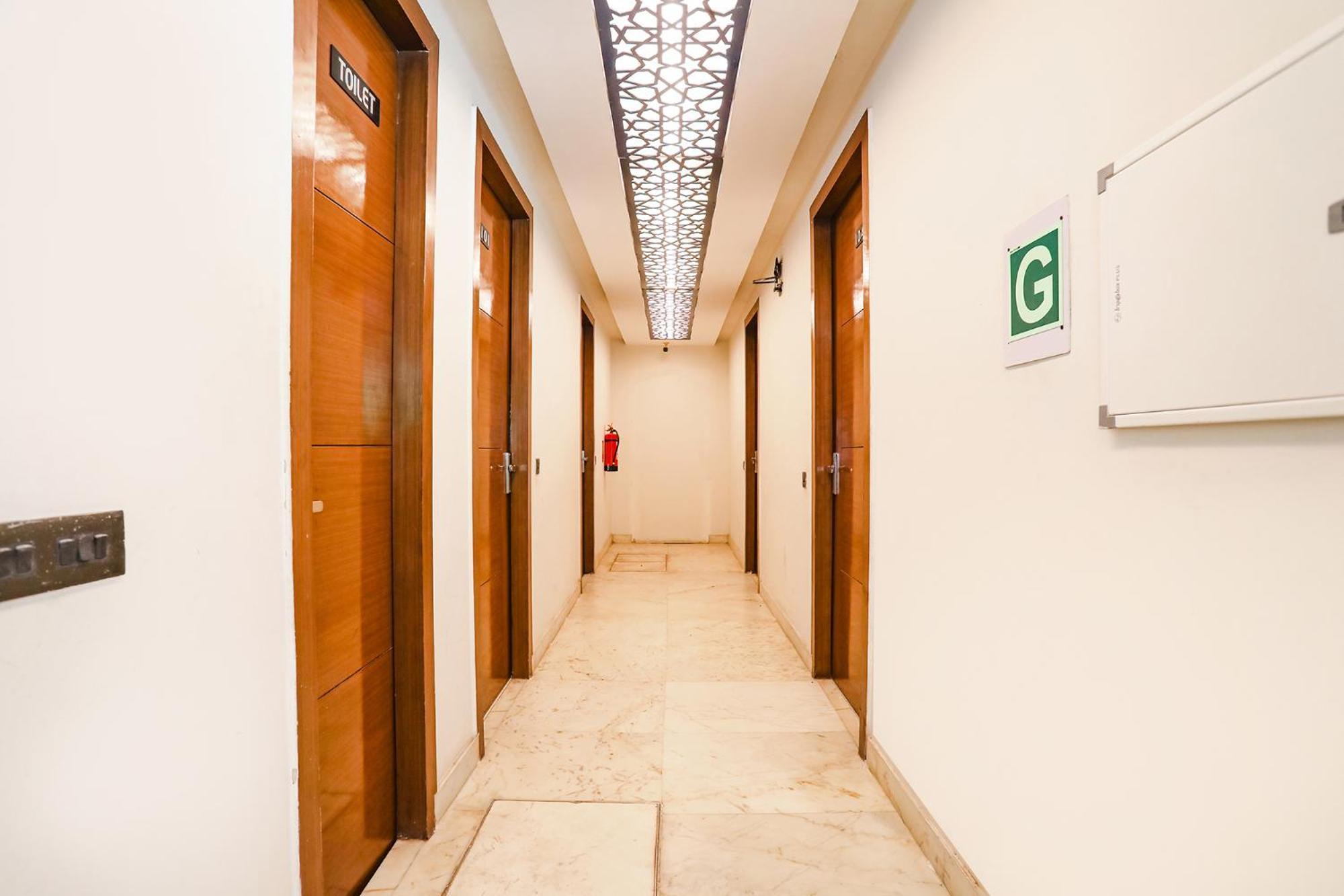 Fabhotel Grand Sparrow Tājganj Exterior photo